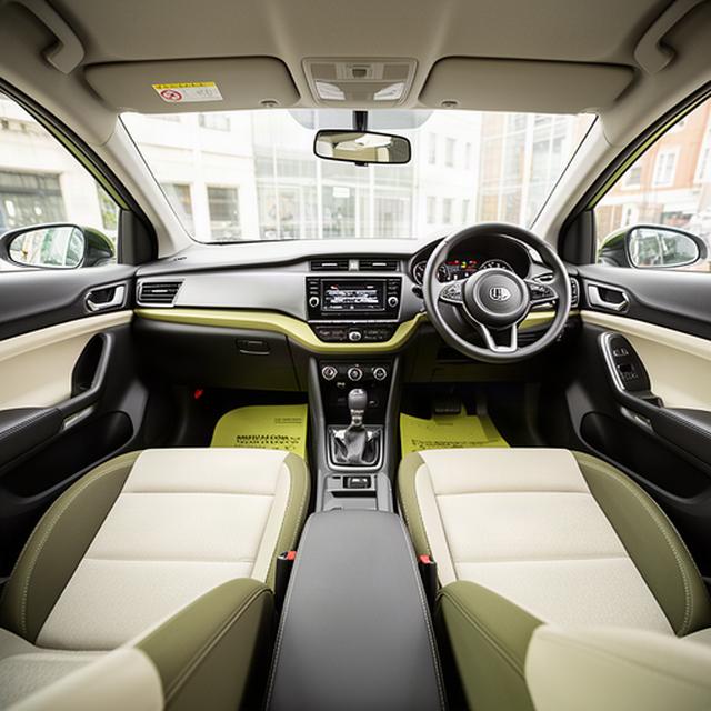 Freshly sanitised taxi interior in a clean Croydon vehicle with spotless seats and dashboard